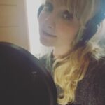 Melissa Rauch Instagram - (Makeshift) Stu. Stu. Studio.