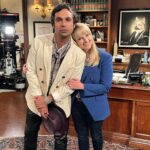 Melissa Rauch Instagram - Still can’t properly verbalize the level of wonderfully surreal it was having my @bigbangtheory brother @kunalkarmanayyar and @jeniferlewisforreal on the Night Court set in the same week! It was…..sooooo, really, very, super wonderfully surreal…..I told you guys it’s hard to verbalize this! I mean the level of talent and funny is just overwhelming and you can see it all tonight on all new #NightCourt on @nbc at 8/7 c and streaming on @peacock 💙 Holler at me if you enjoyed the episode as much as we had fun making it (metaphorically, not literally cause hollering startles me)!