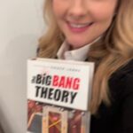 Melissa Rauch Instagram - RAUCH READS (The Book Club absolutely NO ONE asked for) is back! And I am overjoyed to share the crown jewel of my book club recommendations….THE BIG BANG THEORY: THE DEFINITIVE INSIDE STORY OF THE EPIC SERIES by Jessica Radloff. It is out NOW and it’s amazing! @jessicaradloff14 put every bit of her heart & soul into this incredible book. I’m in complete awe of what she created here. It is a page turning must read for everyone who enjoyed the show (heck, if you didn’t enjoy the show, I still think it’s extremely interesting and come on, who doesn’t love a good hate read)?! Also selfishly, I’m so happy to have what is essentially a Year(S)book of an incredibly special time in my life…complete with a ton of fantastic pictures and countless hours of in depth interviews Jessica did with all of us, which she’s brilliantly woven together. You know what they (zero people) say… “If you want to be a Rauch Reader, you gotta read!” So here is your chance. Get yourself a copy of this extraordinary book and be as amazed as I was with tons of information I never knew about a time and place that will forever be in my heart. *Also, here’s some behind the scenes pics of my book club photo shoot…I’m a professional! ♥️ You can order it at Amazon, Barnes & Noble or www.thebigbangtheorybook.com