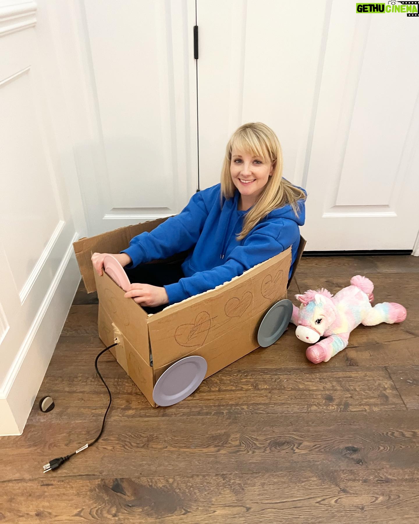 Melissa Rauch Instagram - My new electric car. Super smooth ride. *That unicorn is 100% fine. Despite not having any side mirrors, I swear I didn’t back up over it.
