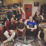 Melissa Rauch Instagram - Couch Finale. 💕