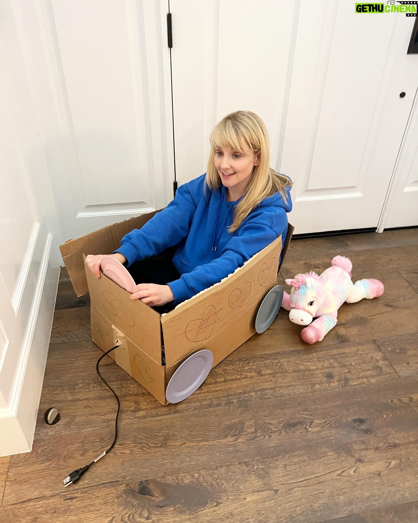 Melissa Rauch Instagram - My new electric car. Super smooth ride. *That unicorn is 100% fine. Despite not having any side mirrors, I swear I didn’t back up over it.
