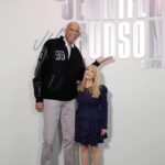 Melissa Rauch Instagram - So thrilled to be reunited with my just slightly taller incredible friend, @kareemabduljabbar_33 at the @jenniferhudsonshow 💖 I clearly grew a solid inch and half since last time we hung out! *Pay no mind to my heels! Thank you to the beyond wonderful @iamjhud for bringing us together again and for the terrific conversation about #NightCourt 💕