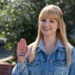 Melissa Rauch Instagram – I took the #ItCanWait pledge to drive distraction free ~ will you join me? It may be ridiculous to drive with this huge clunker of a phone, but it’s equally ridiculous to look at ANY phone when you’re behind the wheel…in fact, it can be deadly. So, take the pledge with me at bit.ly/ATT_IGCar1_MR #ad Link in bio! @att