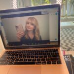 Melissa Rauch Instagram - Loved getting to talk about #OscarsKids using my supes professional setup! ➡️ to see my Mom-centric tripod tower! @oscarskidsamerica @oscarskidsireland