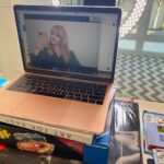 Melissa Rauch Instagram - Loved getting to talk about #OscarsKids using my supes professional setup! ➡️ to see my Mom-centric tripod tower! @oscarskidsamerica @oscarskidsireland