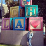 Melissa Rauch Instagram - I am SO excited to partner with @lgusa to supply @childrensla with some awesome LG appliances! I've always loved my LG washer/dryer, so I was thrilled that when I asked if they would help me hook up the amazing Children's Hospital LA with some new washing machines....they rose to the challenge for our incredible health care workers! #LG #ad
