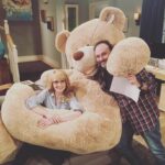 Melissa Rauch Instagram - Round 2 💝 *** @kunalkarmanayyar #simonhelberg @stevemolaro @kaleycuoco @missmayim @therealjimparsons @sanctionedjohnnygalecki