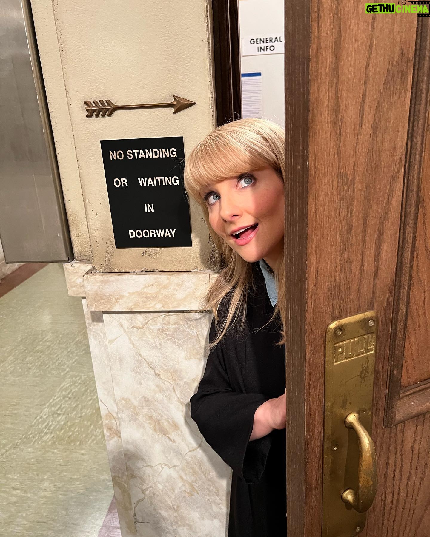 Melissa Rauch Instagram - Rulez are for foolz #nightcourt #rebel
