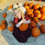 Melissa Rauch Instagram – 🎃🎃🎃🎃