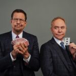 Melissa Rauch Instagram - I 💛 Penn and Teller! Our charity #OscarsKids was founded in honor of Oscar Keogh…and a word that is synonymous with Oscar is "magic." So in planning the #OscarsKidsPJParty virtual event for @themomsnetwork it seemed only fitting that we have a magic show! What I didn't factor in is that we would get the greatest magic team of all time, @pennandtellerlive to perform! I have been such a fan of theirs for as long as I can remember. Seeing their show in Vegas was one of the best live performances I have ever witnessed. I had the pleasure of working with Teller on The Big Bang Theory and although he is supposed to be the one without words, I was so starstruck upon meeting him I could barely get a sentence out. Cut to planning for our #oscarskidspjparty - I reached out to him to see if he and Penn would be up for doing a virtual performance for @oscarskidsamerica and in the blink of an eye, Penn and Teller said they were in. They then went on to deliver a phenomenal virtual show that had us in absolute awe. The generosity of Penn and Teller both donating their time to ensure our #OscarsKidsPJParty was a success just adds to their living legend status in my book. Not only are they the most brilliant, gifted, hilarious magicians and performers...they are two of the kindest, most generous humans and we are beyond thankful to them. Thank you Penn and Teller for bringing your magic to #OscarsKids! 💛