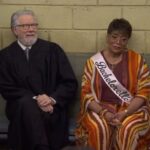 Melissa Rauch Instagram - The countdown is on….yeah yeah, the New Year one, but also the countdown until the Season 2 Premiere of NIGHT COURT this Tuesday!! The absolutely incredible @marshawarfield is back and it’s a reunion between Roz Russell and Dan Fielding you do not want to miss! Check it out TUESDAY at 8/7c on @nbc and streaming on @peacock 💙 #nightcourt