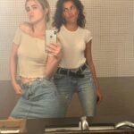 Melissa Roxburgh Instagram - “Sick em Bambi” - Bama girls. Brought to you post swamp tour.