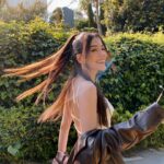Meltem Akçöl Instagram - bahar enerjisi🌈🌞🍀🌻🦋