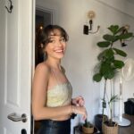 Meltem Akçöl Instagram - hazırlıkbahanesiyleçekildiklerimiz💛 📸: @ecemsbayir 🧝🏼‍♀️