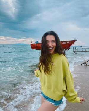 Meltem Akçöl Instagram - 🌤🌊🧘🏻‍♀️🪸🐚