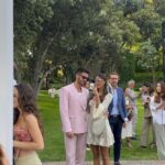 Melyssa Pinto Instagram – ¿Quién ama este tiempo igual que yooooo???🌸🍋💗🌳

El vestido es de @houseofcbes