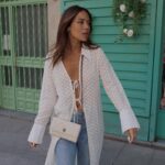 Melyssa Pinto Instagram - Os doy una idea de look muy comfy para estos días, con accesorios y zapatillas de @kurtgeiger #KurtGeiger 💗 *publi