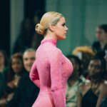 Mercedes Blanche Instagram - I hope you find someone who looks at you like this lady looked at me 🫶🏻❤️🤌🏻 Hair @hairbyayako Designer @narcesofficial Dresser @allanaxxo Creative Director @nikkiyassemi Venue @fashionarttoronto Photography @mennydc5