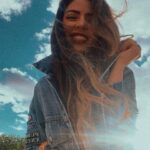 Merna Gamel Instagram - الجو صيف شتاء صباحا ممطر مشمس ليلا 🥶❄️🌨☀️🕶🌦