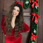 Merna Gamel Instagram - Dear Santa , Just leave your credit card under the tree 🎁🎄🪄💳