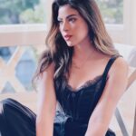 Merna Gamel Instagram - Simplicity is interesting 🌱