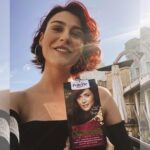 Merve Çağıran Instagram - Uzun süredir aklımda olan bir şeyi denedim ve saçlarımı Palette Deluxe şarap kızılı ile boyadım! Evde saç boyamanın bu kadar kolay olduğuna inanamadım. Ben yaptım, sen de Palette ile yapabilirsin ✨ Palette ile evde saç boyama challenge’ı başlatıyoruz! İstediğin Palette rengi ile saçlarını boya, rengini beni de mention’layarak #PaletteileYapabilirsin etiketiyle paylaş ve 1 yıllık saç boyası hediye edeceğim 10 kişiden biri ol 🎁 Kazananlar ✨🧡 @mrvefidanci @su_yesilimm @zuleyh_69 @yarendundaar @gamze_dgrkl @aluna_mom @nilgungulgul @mmarbledilemma @nizamays 👏🏻 Lütfen bana dm’den ulaşın 😘😘