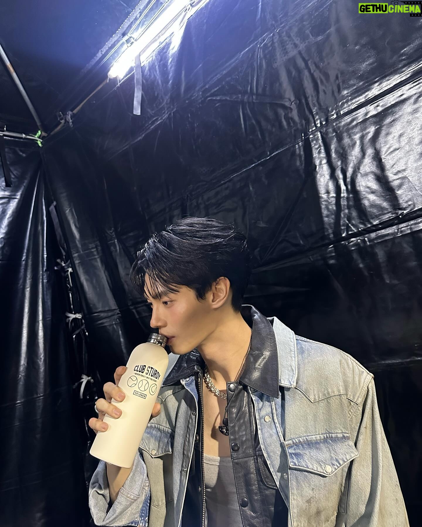 Metawin Opas-iamkajorn Instagram - About tonight