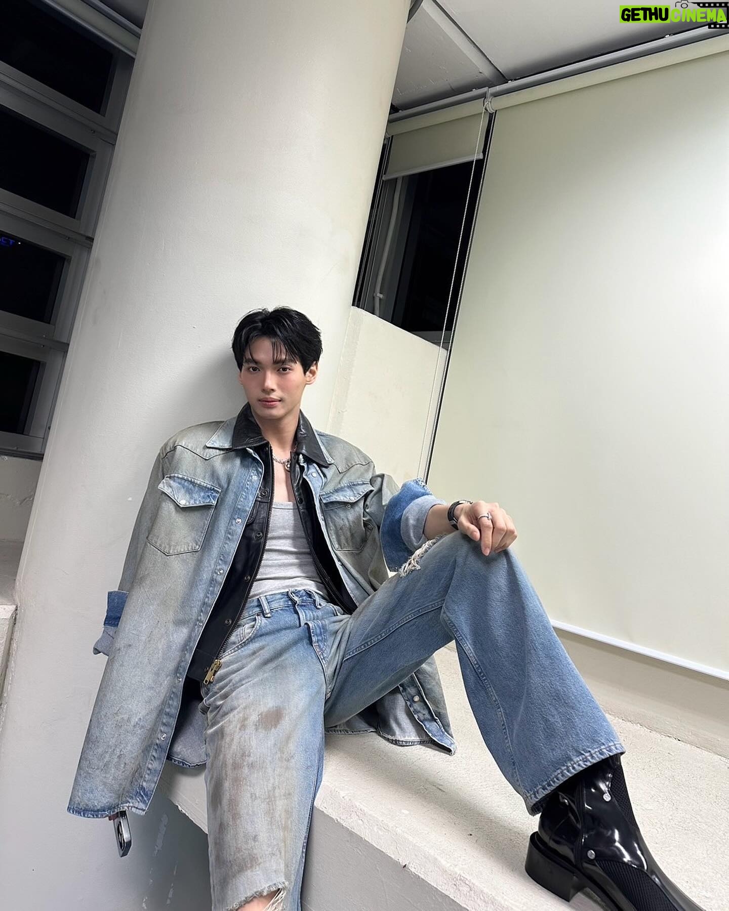 Metawin Opas-iamkajorn Instagram - About tonight
