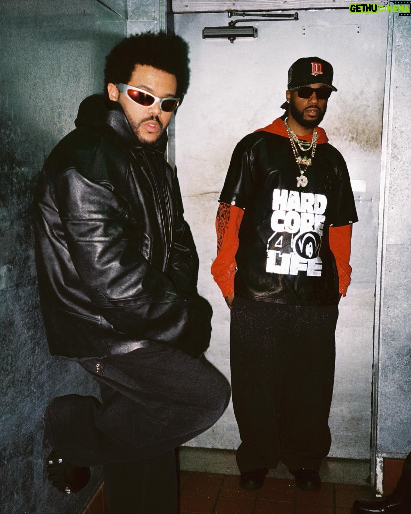 Metro Boomin - 0.9 Million Likes - back2back #1 albums
thanks to everyone for listening! šš¾
#wetrustyou š«µš¾