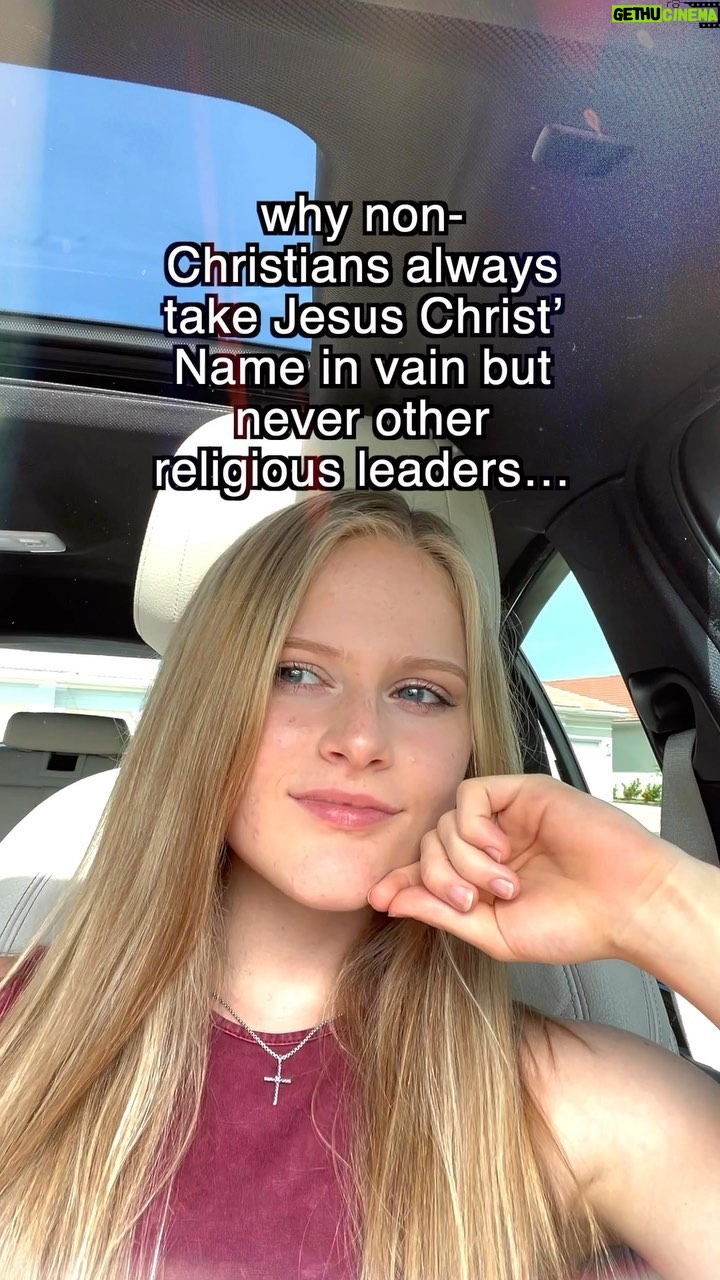 Mia Dinoto Instagram - By doing this, even non-Christians confess that Jesus Christ is Lord 👑 • #iwasbusythinkingabout #deepthoughts #showerthoughts #JesusisLord #Christianinstagram