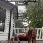 Mia Dinoto Instagram - He always provides a way⚔️🙏🏼🌧 #Christianfitness #Christian #Fitness #fyp