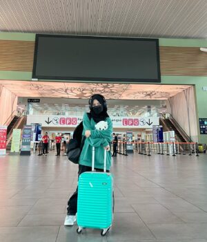 Mia Sara Nasuha Instagram - Mia balik kampung duluuu!!
.
.
.
#miasara
#miasaranasuha
#miayoutube