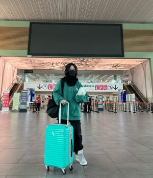 Mia Sara Nasuha Instagram - Mia balik kampung duluuu!!
.
.
.
#miasara
#miasaranasuha
#miayoutube