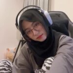 Mia Sara Nasuha Instagram – Thank you for joining yesterday’s live! Will be streaming again tonight at 9pm on tiktok!! and appreciation post to our top gifter sorry Darwin didn’t get to post yours because I lost the footage 😭
.
.
.
#miasara
#miasaranasuha
#miayoutube