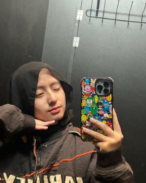 Mia Sara Nasuha Instagram - no makeup day!!
