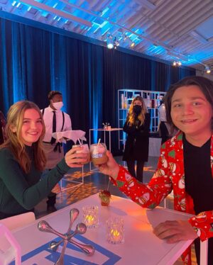 Mia Talerico Instagram - Merry Christmas Eve 🎄❤️💚Wishing you happy holidays from the Talerico’s #holidayphotodump  #merrychristmas #happyholidays #smile #family #friends