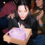 Mica Suárez Instagram - feli cumpleañito para mí en la fiesta mas linda 🎂💘🥺
