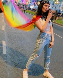 Mica Suárez Instagram - me causó mucho el backstage y lo quise subir… ❤️🌈🙏🏻