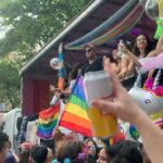 Mica Suárez Instagram - me causó mucho el backstage y lo quise subir… ❤️🌈🙏🏻