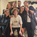 Micaela Vázquez Instagram - Finde con muchas cositas!!! 1: En casa con mi bb 2: Mamá y sisters 3: Primeros ensayos de “Jardines Salvajes” en el hermoso teatro Metropolitan 4: En la rural, feria del libro, acompañando a mi amigo @ramospatricio en la maravillosa presentación @constelacionesfamiliaresok 5: Siempre una pasada por la M da felicidad 😛 6: Viendo al rey en el teatro con el mejor equipo 🤍 Buenas noches!!! Que arranquen muy bien la semana!!!