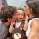 Micaela Vázquez Instagram – El día más esperado, el primer acto del jardín 🐻
TE AMAMOS HIJO!!!!
