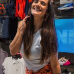 Micaela Vázquez Instagram - Mis amigos de @adidasar me invitaron a su nueva tienda de @sporting_arg en el unicenter. Nunca ir de shopping fue tan divertido! 🙌