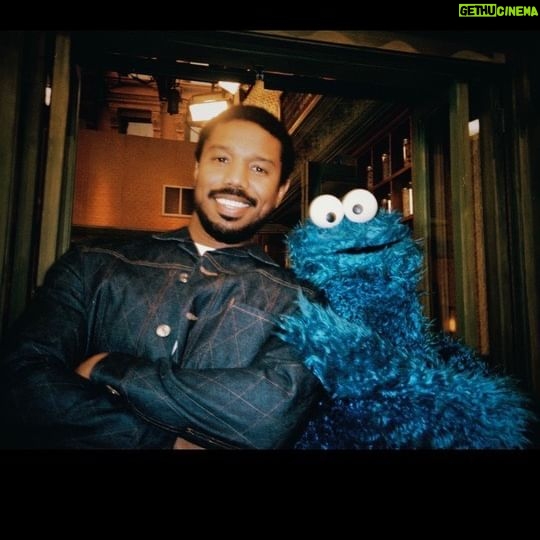 Michael B. Jordan Instagram - Me always willing to share cookies when you ask, @MichaelBJordan, you just need to make sure me hear you! 💙🍪
