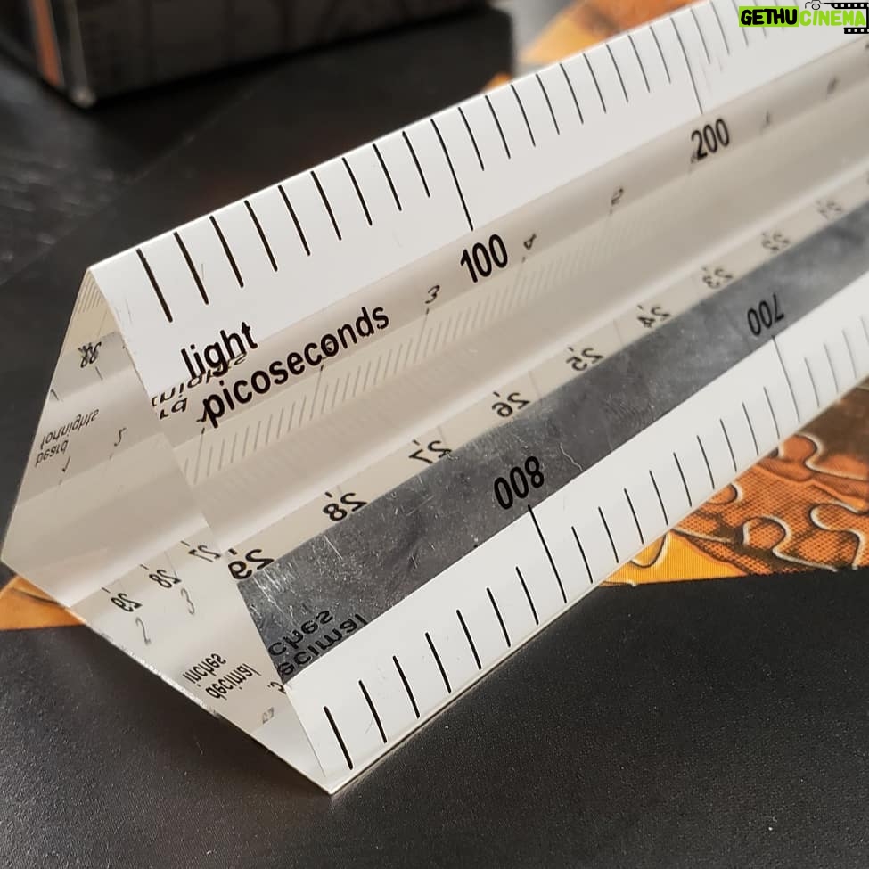 Michael Stevens Instagram - Behold: The Astonishing Ruler. We've made a ruler that's exactly one light-nanosecond long and can be used to measure things in light-picoseconds, microeverests (millionths of Mt. Everest's height), beard fortnights (length a typical beard grows in two weeks), sound-microseconds (distance sound travels in a millionth of a second), decimal inches, and centimeters! You can only get it by subscribing to the Curiosity Box NOW (before the current box is sold out). THIS WEEKEND ONLY: sign up for a year and YOUR FIRST BOX IS FREE!!!!! Thanks to everyone who already subscribes! You're helping us make the world a more curious place!!! 👉CuriosityBox.com/join👈