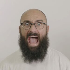 Michael Stevens Instagram - We got more than a thousand new people registered to vote!! If you're still not registered (or want to check your registration or learn about vote-by-mail and early in-person voting in your state) go to headcount.org/vsauce 🗳 LINK IN BIO