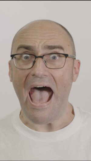 Michael Stevens Instagram - that time I shaved off my beard 👩‍🦲

For more of my bare-face (and to see why I did it), check out "Illusions of Time" on YouTube ⏳️🕝