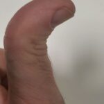 Michael Stevens Instagram - Hitchhiker's Thumb #anatomy #thumb #hyperextensibility #distal #phalanges #fingers #bones #hand #pedropascal #adele #jessicalaba #michaelstevens #etymology #bend #backwards