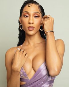 Michaela Jaé Rodriguez Instagram - A Night At The #AcademyMuseumGala Hair: @tymwallacehair #TossedByTym Style: @waymanandmicah Make Up: @BarriKing Dress: @AtelierVersace Jewelry : @kirstendrewjewelry Photo @jondailey_