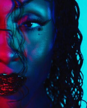 Michaela Jaé Rodriguez Instagram - Thank you @attitudemag 🥹

@tymwallacehair 
@etienneortega 
@dennisleupold 
@josephkocharian
@nailsbyemikudo
